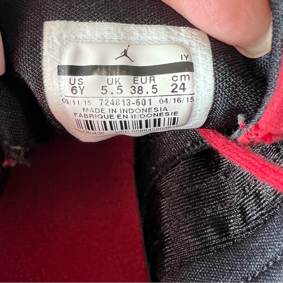 Jordan Future Low - Gym Red - Picture 2 of 7